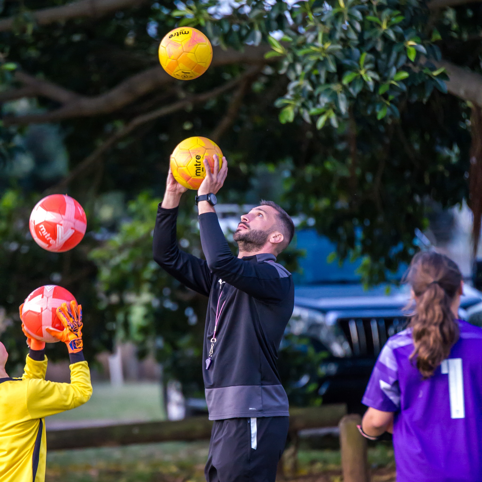 Goalkeeper specialised coaching drills led by Sam Bartolo